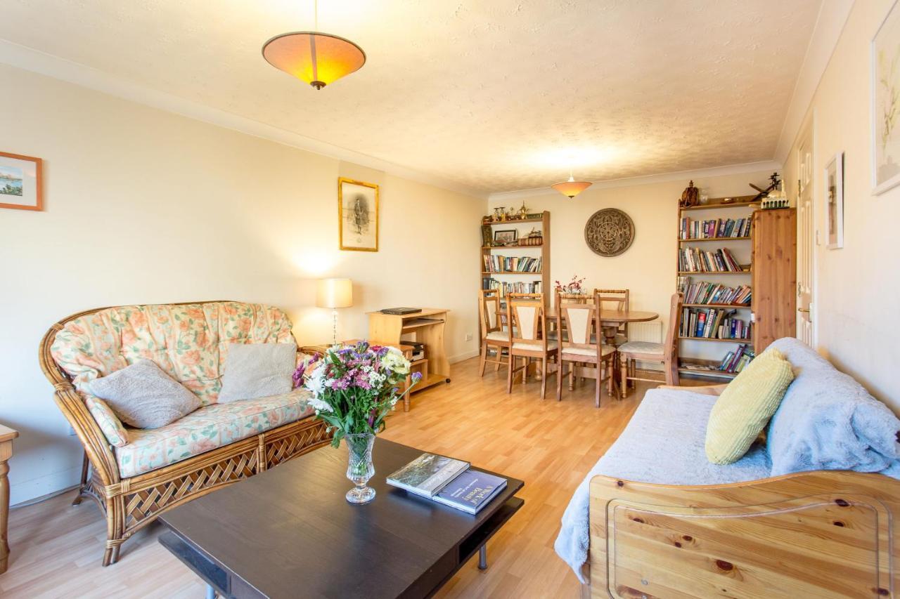 Central & Stylish 3 Bedroom, 2 Bath, Free Parking Edinburgh Ngoại thất bức ảnh